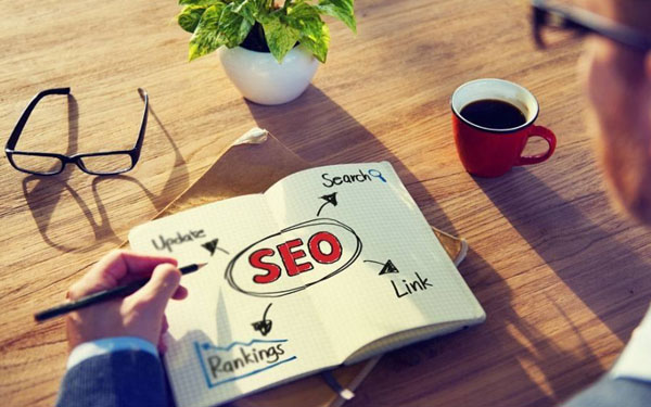 SEO優(yōu)化技巧分享網(wǎng)站內(nèi)部鏈接！