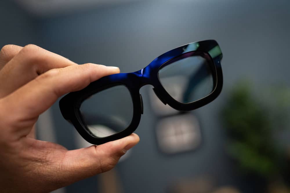 取代 Vision Pro？深度解析 Meta 重磅發(fā)布的全新AR產(chǎn)品 Orion